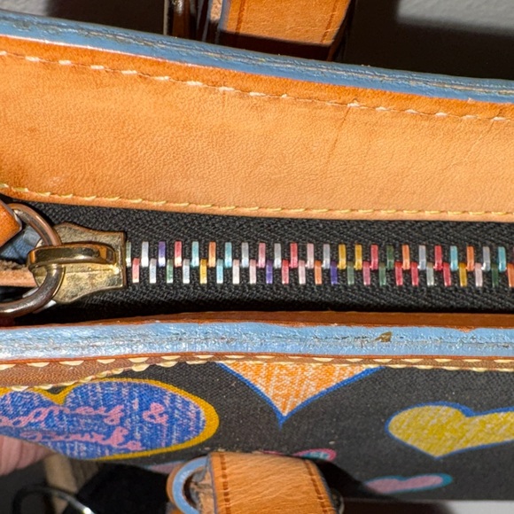 Dooney & Bourke Black Heart Y2K Pattern Shoulder Bag with Tan Straps - Picture 12 of 16